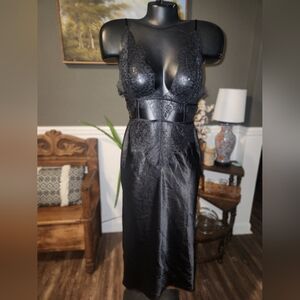 Elegant Black Lace Dress